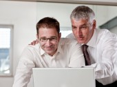 Comment financer une formation Foto by Anton Leopold