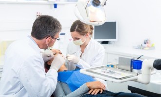 Les soins dentaires, itinéraire d’une vie Les soins dentaires, itinéraire d’une vie